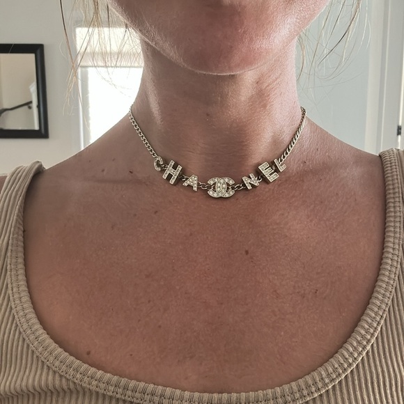 Chanel gold & rhinestone choker necklace - Picture 4 of 4
